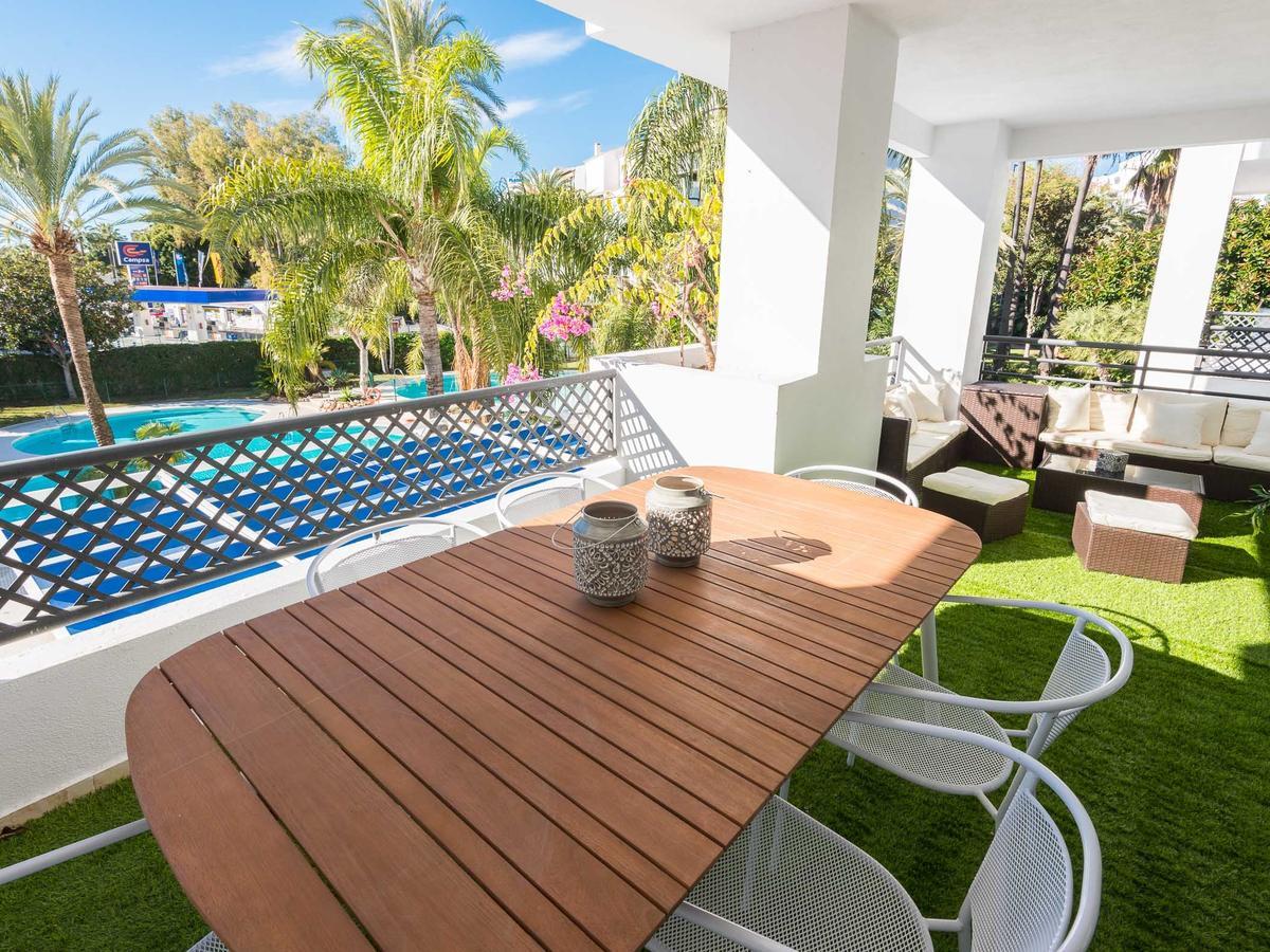 Contemporary Central Apartment Marbella Exterior foto